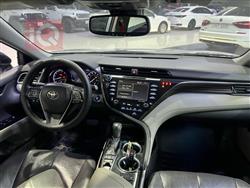 تۆیۆتا کامری